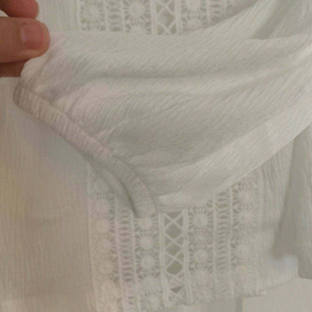 H&M Divided Top - Picture 3 of 4